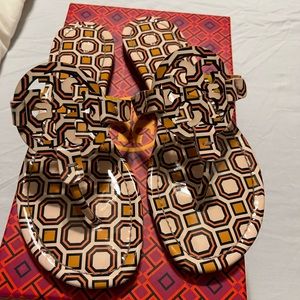 Tory Burch Miller Ballet pink octagon square size 8 - Lightly used